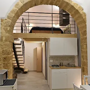 La Corte Di Vincenzo , Noto Italia